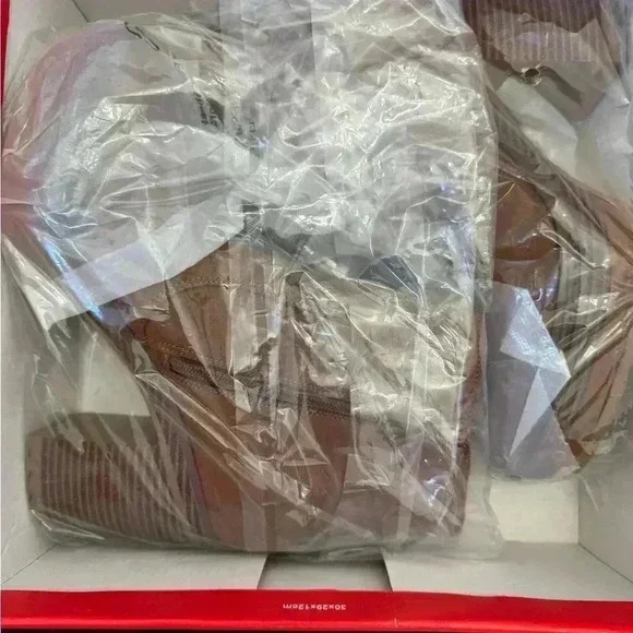 belk Red Heeled Boots - Picture 2 of 3